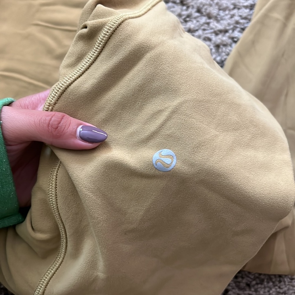 Lululemon align pants - Picture 3 of 3